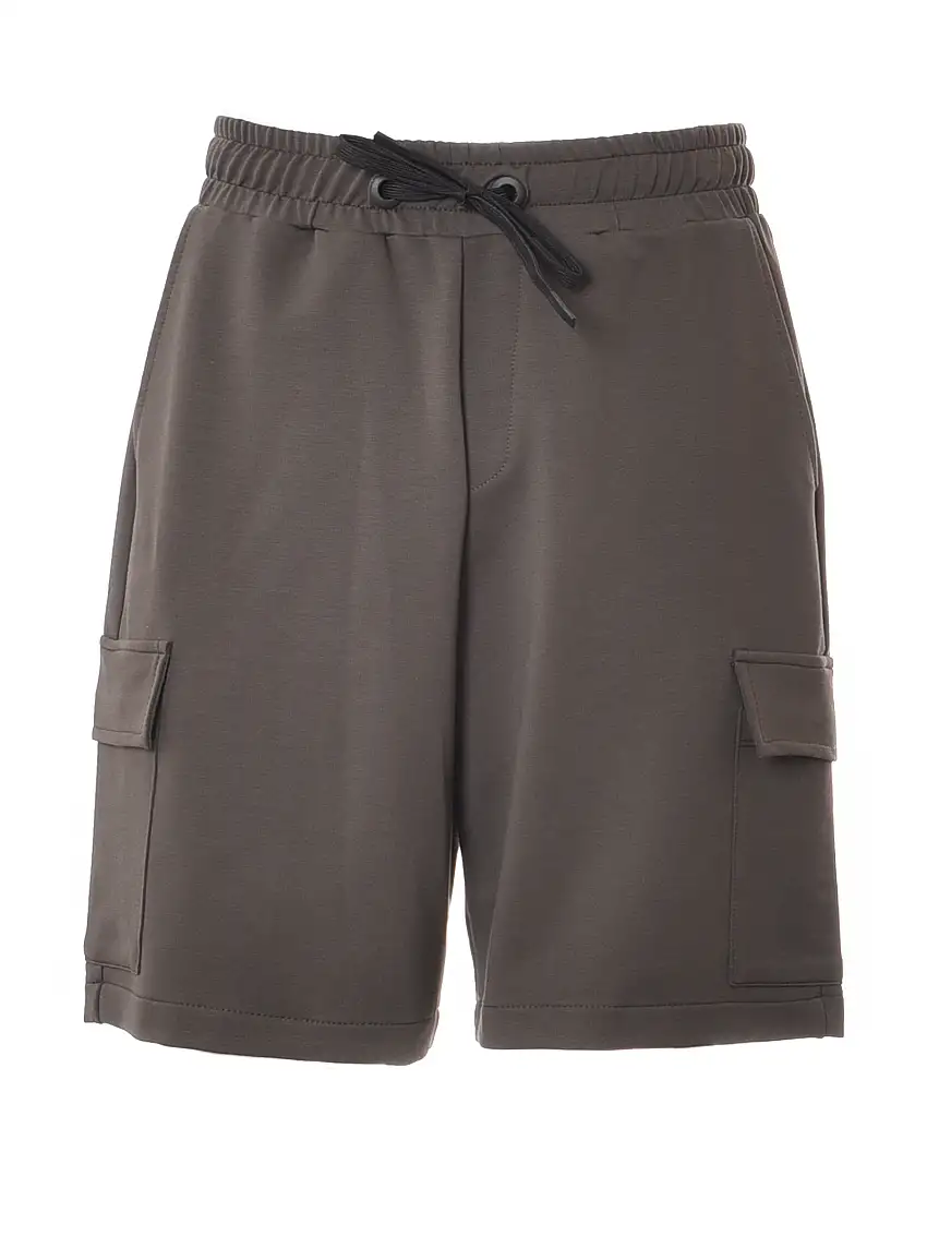 Bermuda con tasconi militare